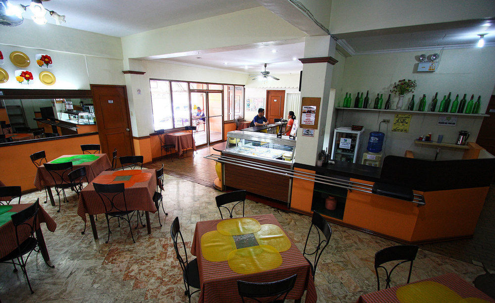 Travelbee Capitol Inn Cebu Kültér fotó