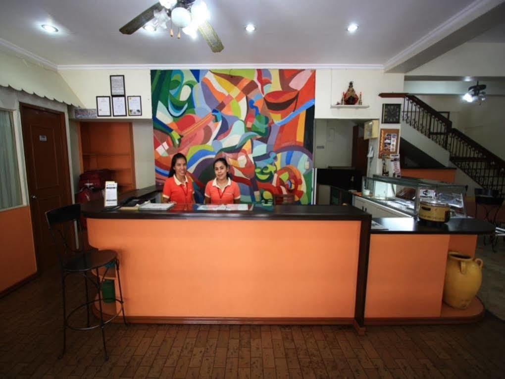Travelbee Capitol Inn Cebu Kültér fotó